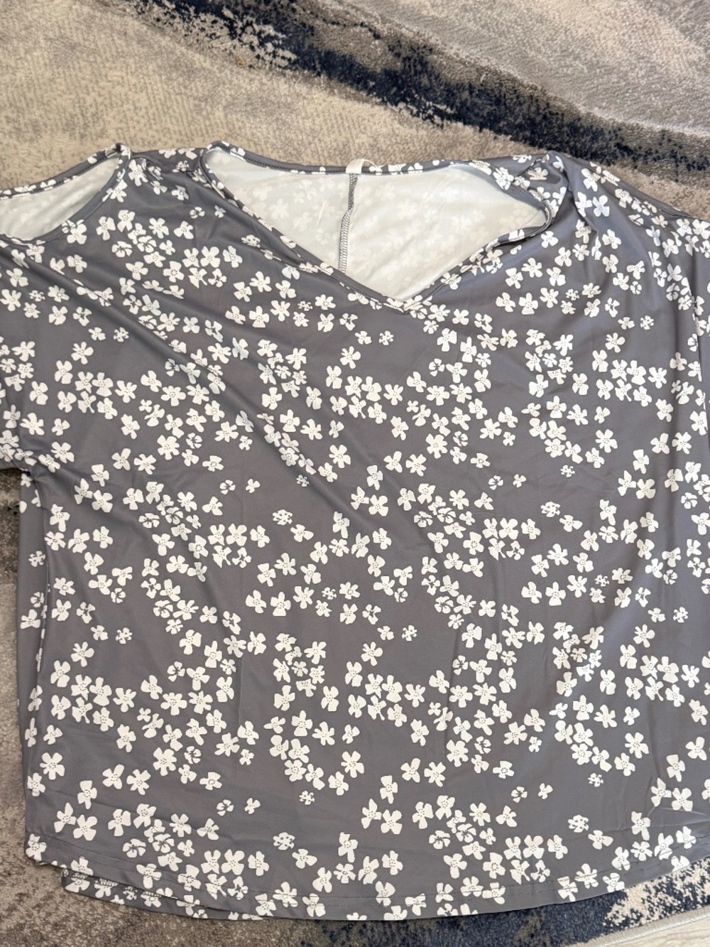 ShowMall Women's Gray Floral Cold Shoulder Blouse 2X NWT